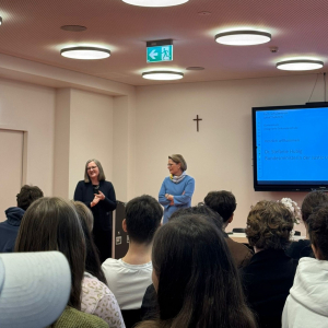 Begrüßung durch Frau Rahner 2